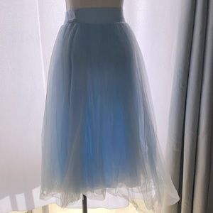 Windsor - good condition light blue calf-length tulle skirt